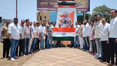 Photo of ऑपरेशन ‘सिंदूर’नंतर कराडमध्ये पेढे वाटून व फटाके वाजवून नागरिकांकडून आनंदोत्सव 
