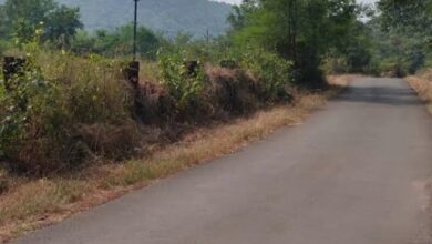 Photo of एखाद्या रस्त्यावरती काम झाल्यानंतर त्या रस्त्यावरती नवीन निधी मंजूर करण्यासाठी कितीतरी वर्ष लागतात (भाग 22 वा)