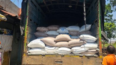 Photo of 222 पोत्यावरती शासकीय ओळखचिन्हच नाही? पुरावे नसताना शासकीय धान्य ठरवण्याचा प्रशासनाचा प्रयत्न ? (भाग – तिसरा)